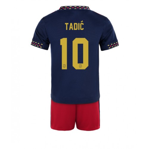 Fotbalové Dres Ajax Dusan Tadic #10 Dětské Venkovní 2022-23 Krátký Rukáv (+ trenýrky)
